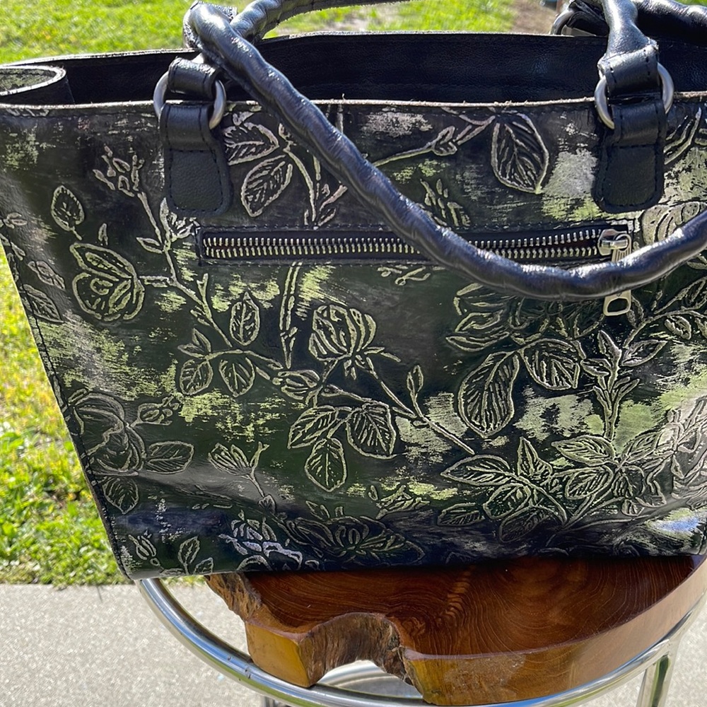 Patricia Nash bag
